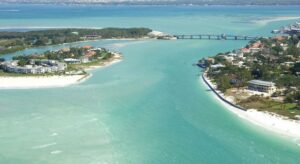 travel from miami to sarasota