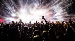 Enjoy the Ultimate Music Experience at the iHeartRadio Festival in Vegas with Mundi Limos