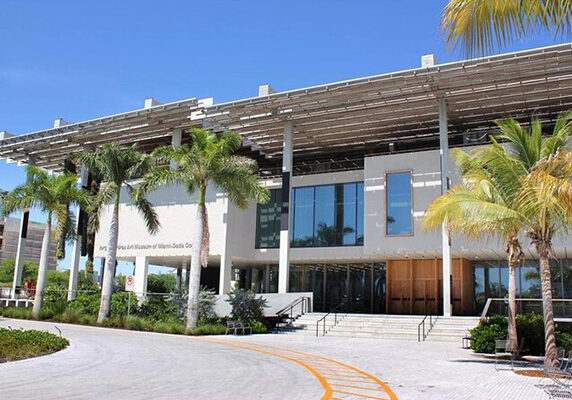 Pérez Art Museum Miami (PAMM)